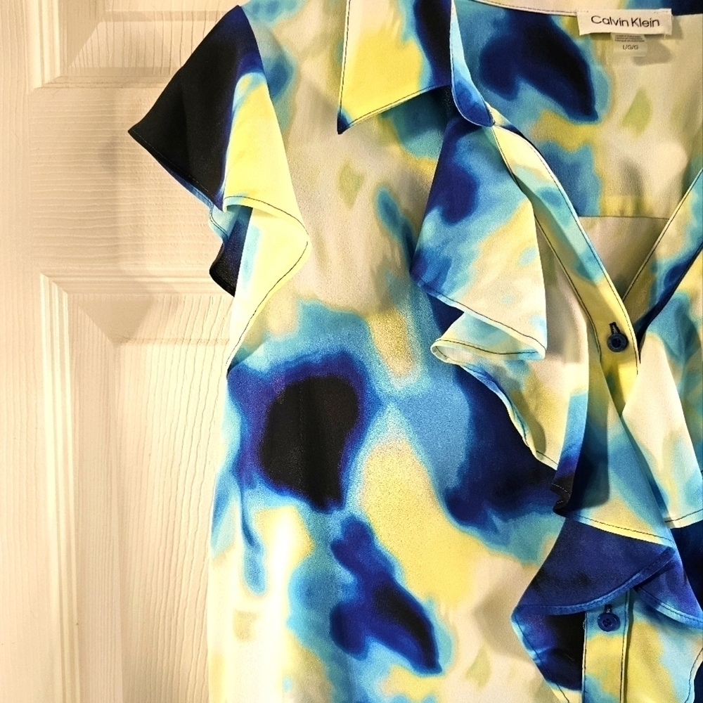 NWT Calvin Klein Multicolored  Ruffles Capped Sleeve Button Down Top Large - Picture 3 of 15